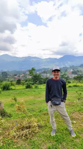 Mencari lowongan supir