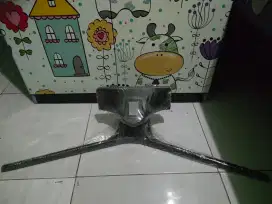 Dudukan kaki tv LED Samsung