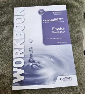 Buku IGCSE physocs workbool