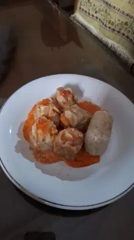 Di butuh kan art wanita
