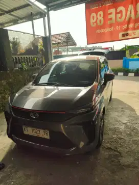 New xenia X dual CVT matic 2023 km 40rbuan