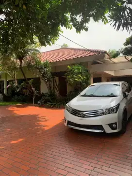 HOT SALE!!!RUMAH MEWAH SIAP HUNI LOKASI STRATEGIS TANAH LUAS
