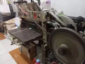 Mesin potong DQ plat