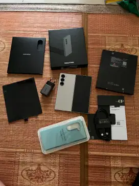 Samsung z fold 6 256gb sein april 2026 mulus fullset original no minus