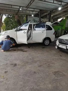 Toyota Avanza 2012 Bensin