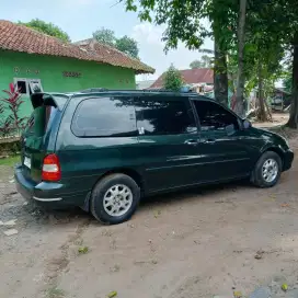 Di cari supir pribadi tinggal dalam