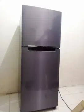 Kulkas 2 pintu Samsung inverter