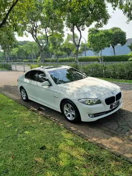 BMW F10 528i 2012