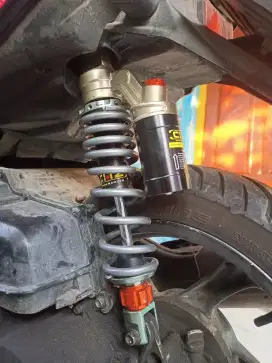 Shockbreaker tabung matic jual gk jadi pake, salah ukuran