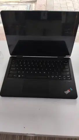 Jual laptop yoga11e touchscreen murah dan bisa di nego