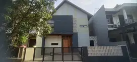 dijual rumah hommy dan cantik siap huni di BSD SC16733