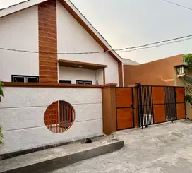 Dijual Rumah Baru Model Scandinavian  Nuansa Kayu Harapan Indah Bekasi