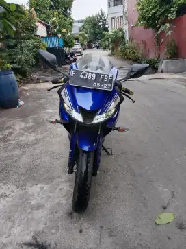 Dijual Yamaha R15 V3 2017