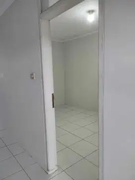 Dijual Ruko di Kota Baru Parahyangan Bandung, Strategis 3 Lantai Full