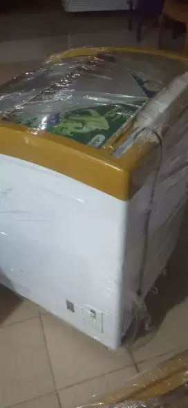 Freezer sliding