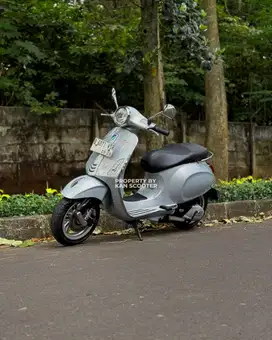 JUAL MURAH VESPA PRIMAVERA 150 iGET ABS 2019 MULUS
