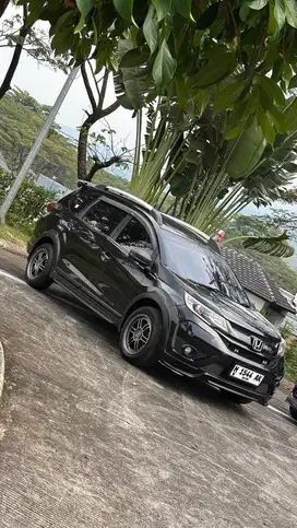 Honda BRV Prestige