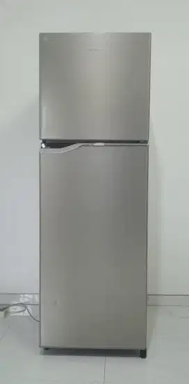 KULKAS 2 PINTU PANASONIC INVERTER 266 LITER