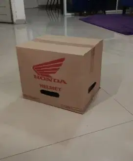 Helm ori masih baru