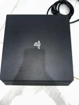 JUAL ps 4 pro 1 TB  JARANG DIMAININ