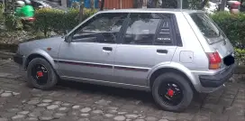 Starlet Kotak Tahun 1988