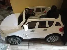 Mobil aki anakk
