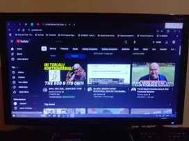Monitor LED SAMSUNG 19 + kabel HDMI