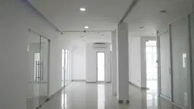RUKO  GANDENG DI KIRANA BOUTIQUE OFFICE SIAP UNTUK USAHA