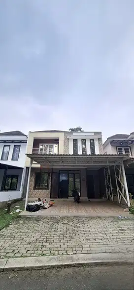 jual Rumah di kota wisata cibubur cakep indah siap huni