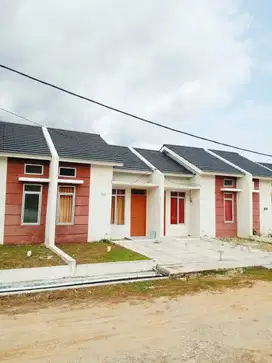 (jt) rumah minimal dekat stasiun krl