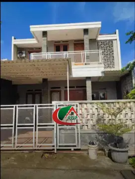 Dijual Rumah Cantik 2 Lantai di Cinere Residence