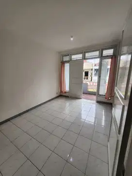 Rumah Taman Palem Lestari (uk 6x15m)