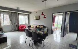 Apartemen Taman Rasuna hadap kolam renang ada balkon