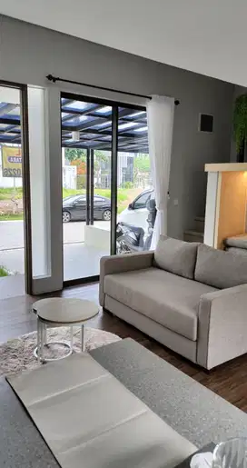Jual Rumah' Baru Full Furnished Citraland Northwest Central