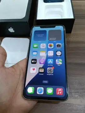 iPhone 11 PM Ram 64GB seken murah dan lengkap