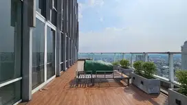junior penthouse apartment