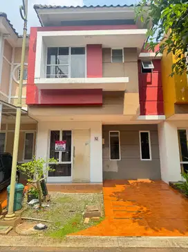 Dijual rugi Rumah ukuran 6x8 di cluster Malibu  Gading  serpong