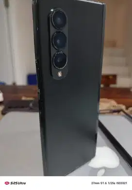 Samsung Z Fold 3