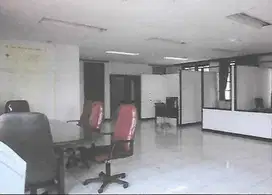 Dijual Gedung di Bawah NJOP Jl. Matraman Raya Uk720 Jalan Utama Jaktim