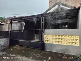 Murah, BU. Rumah Cantik Minimalis Dalam Perumahan dekat UGM  Yk