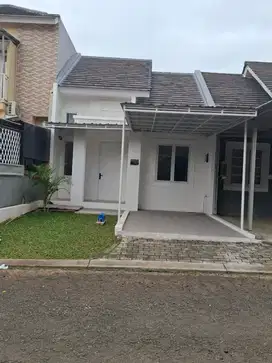 Rumah Siap Huni Lantai Granit dalam Cluster Kota Wisata