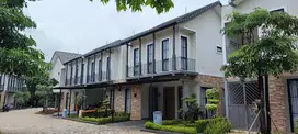Rumah 2 Lantai. Mewah, Ready Stock  5 min to Lebak Bulus - Jaksel