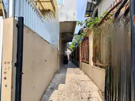 Dijual Rumah 2 Lantai Sangat Terjangkau di Jakarta Pusat