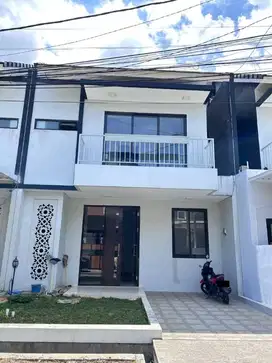 Dijual Rumah Terawat Minimalis 2 Lantai Kawasan Antapani Jarang Ada