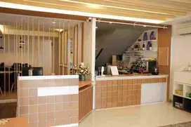 Disewakan ruang usaha di Ruko Apartemen Casa de Parco