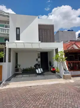 Dijual Rumah Metland , Dekat Green Lake, Jakarta Barat