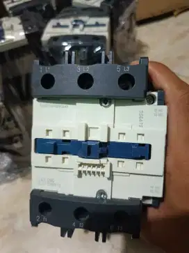 Contactor Schneider LC1D95