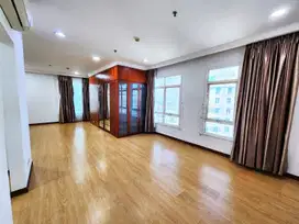 Apartemen Pantai Mutiara Damar 150m 2+1BR Full Furnished Sea View