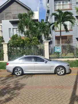 BMW 528i Silver 2013 F10 Sedan Automatic Triptronic Abu Muda