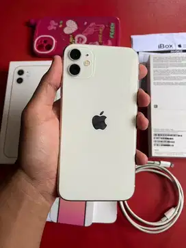 Iphone 11 128GB resmi ibox fullset putih